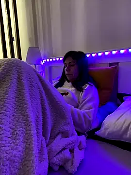 HotyWinter online show from 20, 10, 2025