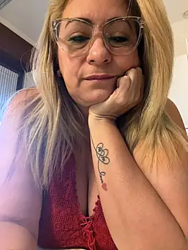 x elena x online show from 1, 2, 2025