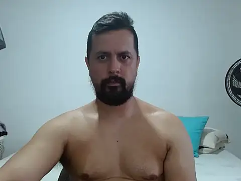 Snapshot of TRIISTAN_KING10 chatting on 16, 1, 2025 TRIISTAN KING10 online show from 16, 1, 2025