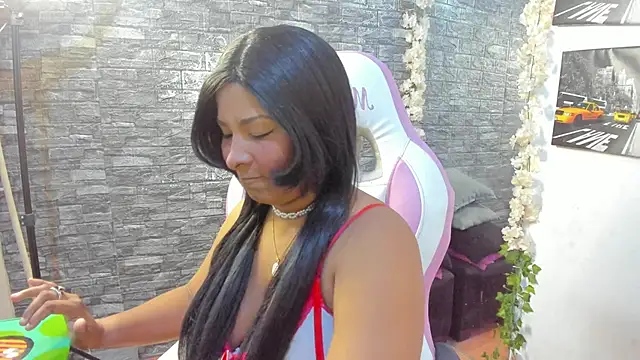 paola ih online show from 8, 5, 2026