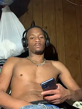 Tristris100 online show from 9, 12, 2024