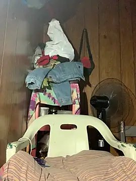 Tristris100 online show from 9, 12, 2024