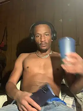 Tristris100 online show from 12, 12, 2024