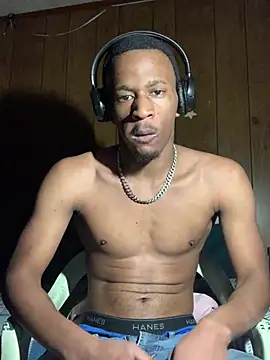 Tristris100 online show from 13, 12, 2024