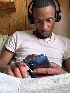 Tristris100 online show from 16, 1, 2025