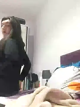 AlexandraGiogio online show from 2, 2, 2025