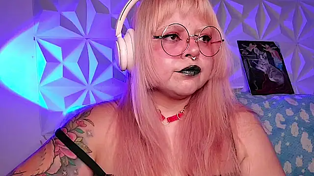 Satyn doll online show from 30, 4, 2026