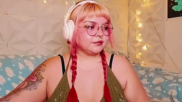 Satyn doll online show from 27, 6, 2026