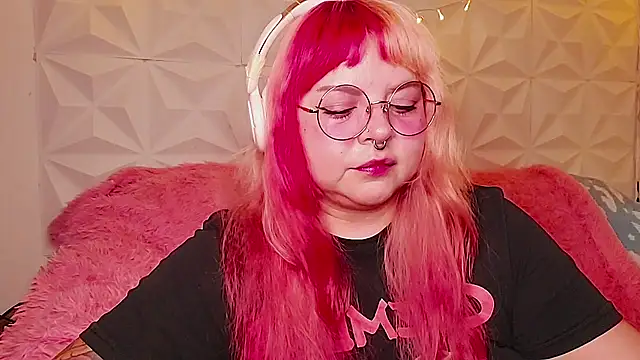 Satyn doll online show from 9, 7, 2026