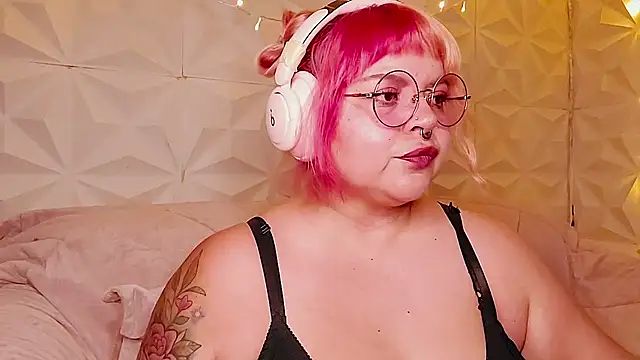 Satyn doll online show from 10, 7, 2026