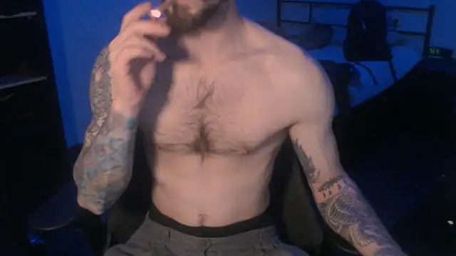 SexxxyLouis online show from 7, 3, 2025