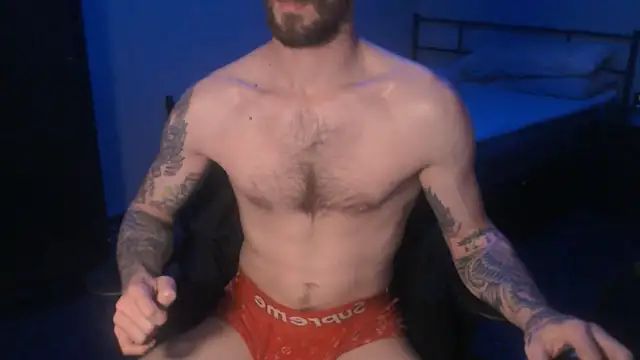 SexxxyLouis online show from 10, 3, 2025