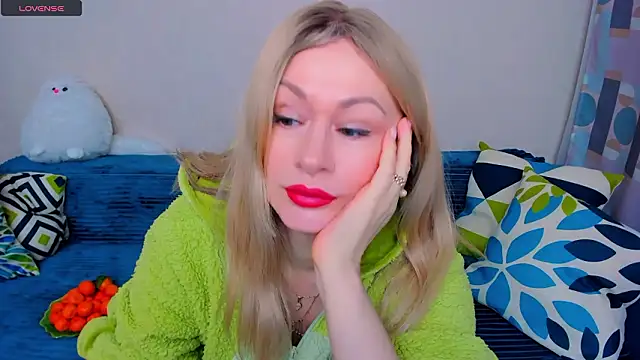 EllenMoore online show from 12, 3, 2026