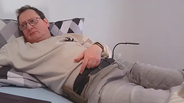 shymanhn online show from 4, 3, 2026