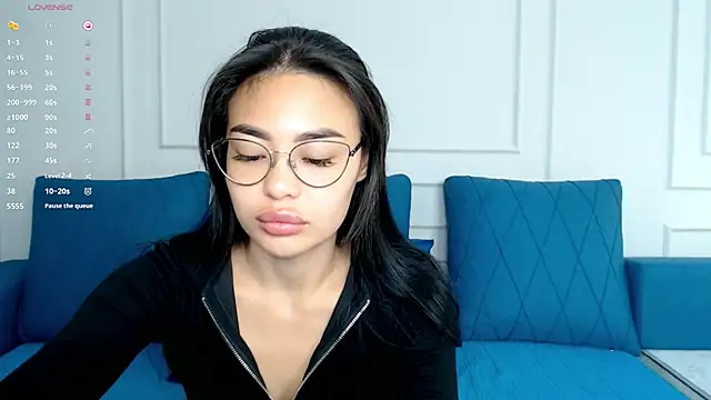 kwana colada online show from 2, 10, 2025