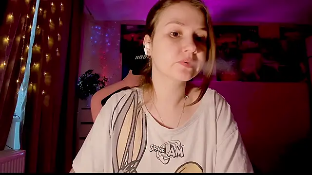 Snapshot of GoodWitch_ chatting on 30, 1, 2025 GoodWitch  online show from 30, 1, 2025