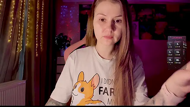 Snapshot of GoodWitch_ chatting on 4, 2, 2025 GoodWitch  online show from 4, 2, 2025