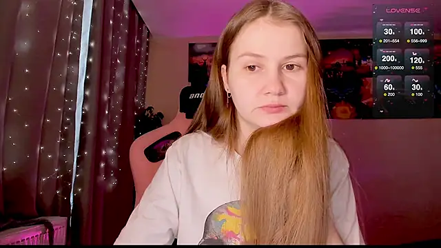 Snapshot of GoodWitch_ chatting on 15, 2, 2025 GoodWitch  online show from 15, 2, 2025