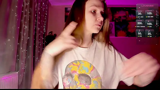 Snapshot of GoodWitch_ chatting on 2, 3, 2025 GoodWitch  online show from 2, 3, 2025