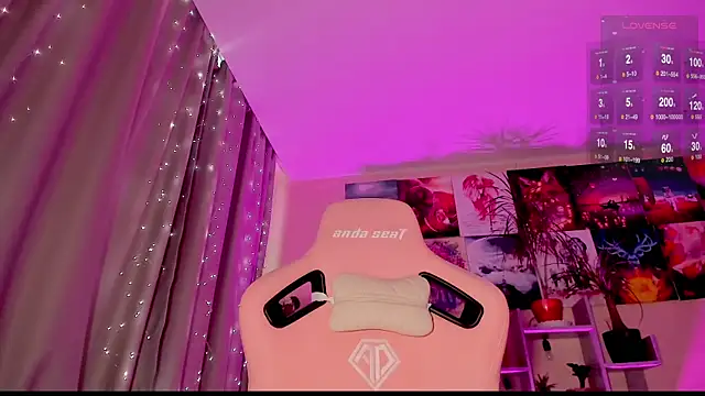 Snapshot of GoodWitch_ chatting on 18, 3, 2025 GoodWitch  online show from 18, 3, 2025