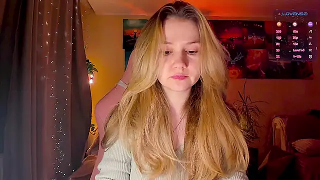 Snapshot of GoodWitch_ chatting on 18, 9, 2025 GoodWitch  online show from 18, 9, 2025