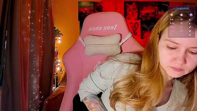 Snapshot of GoodWitch_ chatting on 19, 9, 2025 GoodWitch  online show from 19, 9, 2025