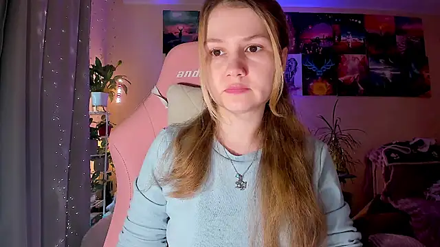 Snapshot of GoodWitch_ chatting on 26, 9, 2025 GoodWitch  online show from 26, 9, 2025