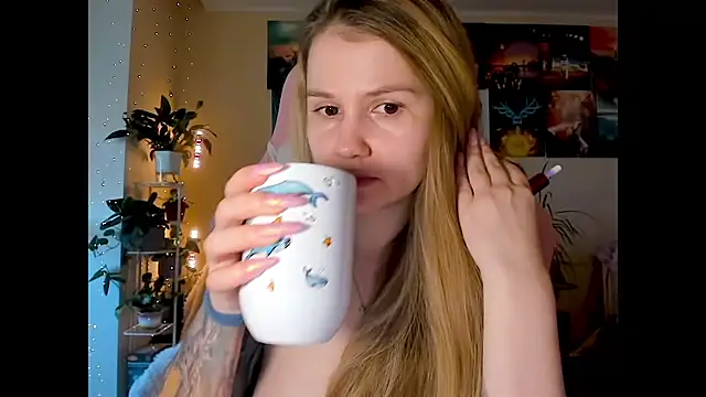 Snapshot of GoodWitch_ chatting on 27, 9, 2025 GoodWitch  online show from 27, 9, 2025