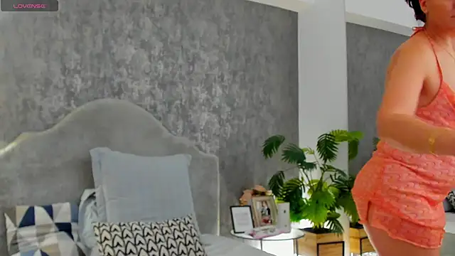 LisaCroft online show from 27, 2, 2026