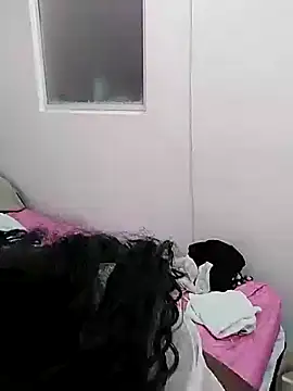 Snapshot of kirajohnson chatting on 11, 9, 2025 kirajohnson online show from 11, 9, 2025