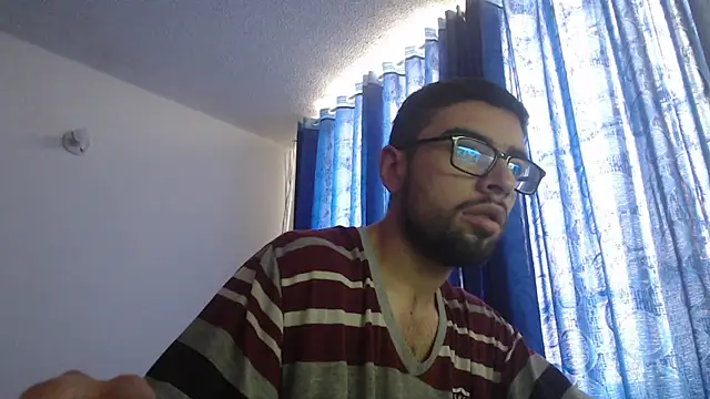 Snapshot of fvckolombianguyy chatting on 6, 2, 2025 fvckolombianguyy online show from 6, 2, 2025