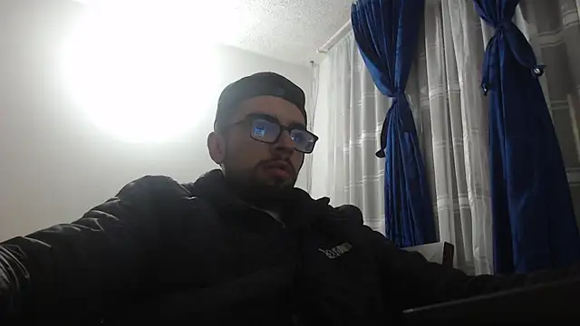 Snapshot of fvckolombianguyy chatting on 7, 2, 2025 fvckolombianguyy online show from 7, 2, 2025