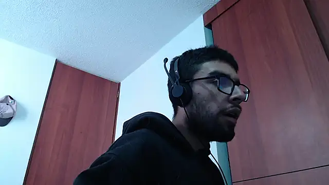 Snapshot of fvckolombianguyy chatting on 19, 2, 2025 fvckolombianguyy online show from 19, 2, 2025