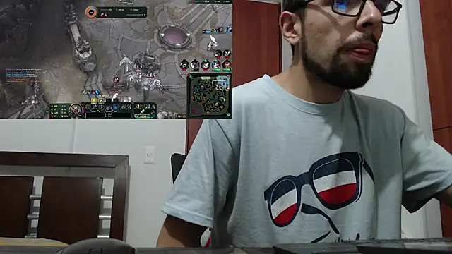 Snapshot of fvckolombianguyy chatting on 21, 2, 2025 fvckolombianguyy online show from 21, 2, 2025