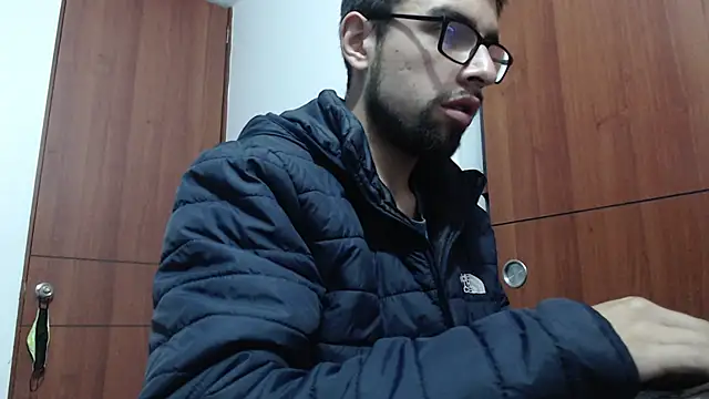 Snapshot of fvckolombianguyy chatting on 23, 2, 2025 fvckolombianguyy online show from 23, 2, 2025