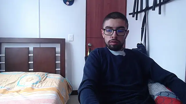 Snapshot of fvckolombianguyy chatting on 12, 3, 2025 fvckolombianguyy online show from 12, 3, 2025