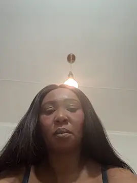 Snapshot of Bootyliciouse21X chatting on 21, 2, 2026 Bootyliciouse21X online show from 21, 2, 2026