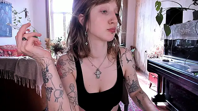 Snapshot of Miranda2_0 chatting on 14, 1, 2025 Miranda2 0 online show from 14, 1, 2025