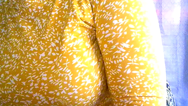 Snapshot of LadyLillyX chatting on 15, 9, 2025 LadyLillyX online show from 15, 9, 2025