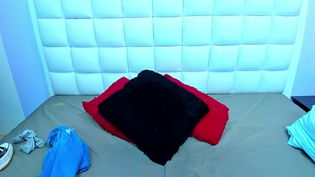 teresasroom  online show from 20, 12, 2024