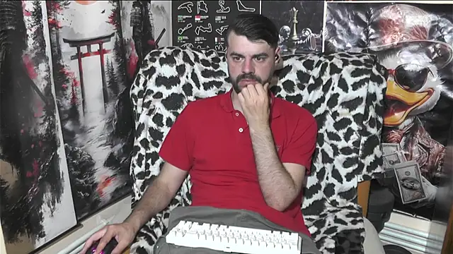 Snapshot of 00george chatting on 20, 4, 2026 00george online show from 20, 4, 2026