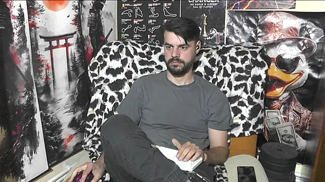 Snapshot of 00george chatting on 24, 4, 2026 00george online show from 24, 4, 2026