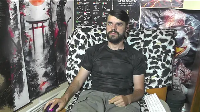 Snapshot of 00george chatting on 17, 5, 2026 00george online show from 17, 5, 2026