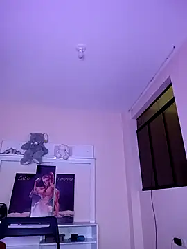 Latin summer online show from 10, 3, 2025