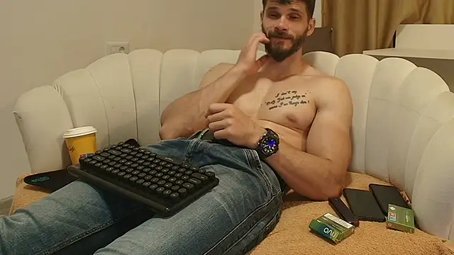 MauroTwin online show from 6, 5, 2026