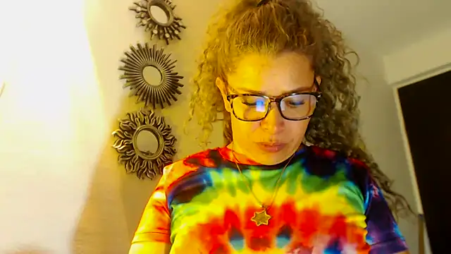 dalilasquirt1 online show from 25, 7, 2026