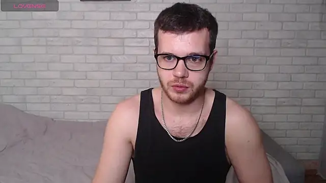 Alexxx horny online show from 11, 5, 2026