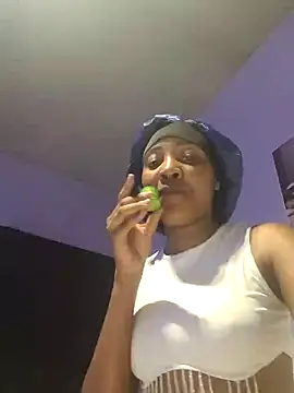 BlueberryDiamond online show from 13, 1, 2025