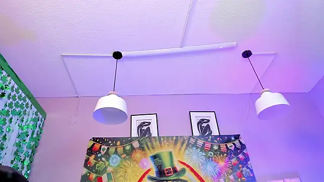 Snapshot of Inndrahot chatting on 16, 3, 2025 Inndrahot online show from 16, 3, 2025