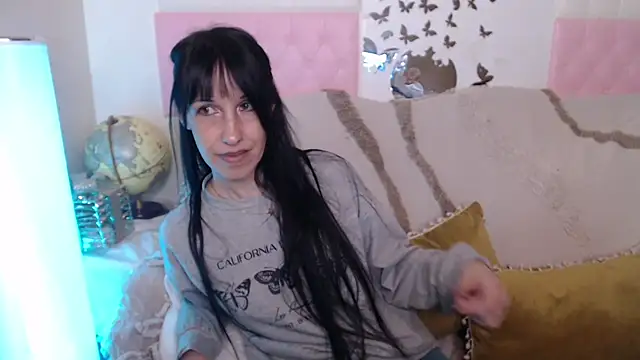 -carla- online show from 4, 5, 2026